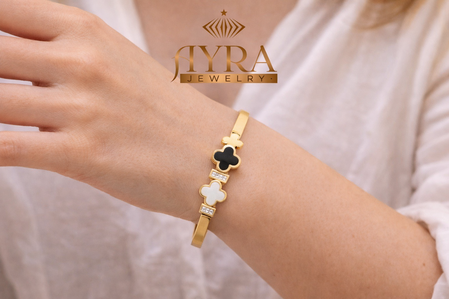 Gold-Plated Luxury Clover Charm Bracelet
