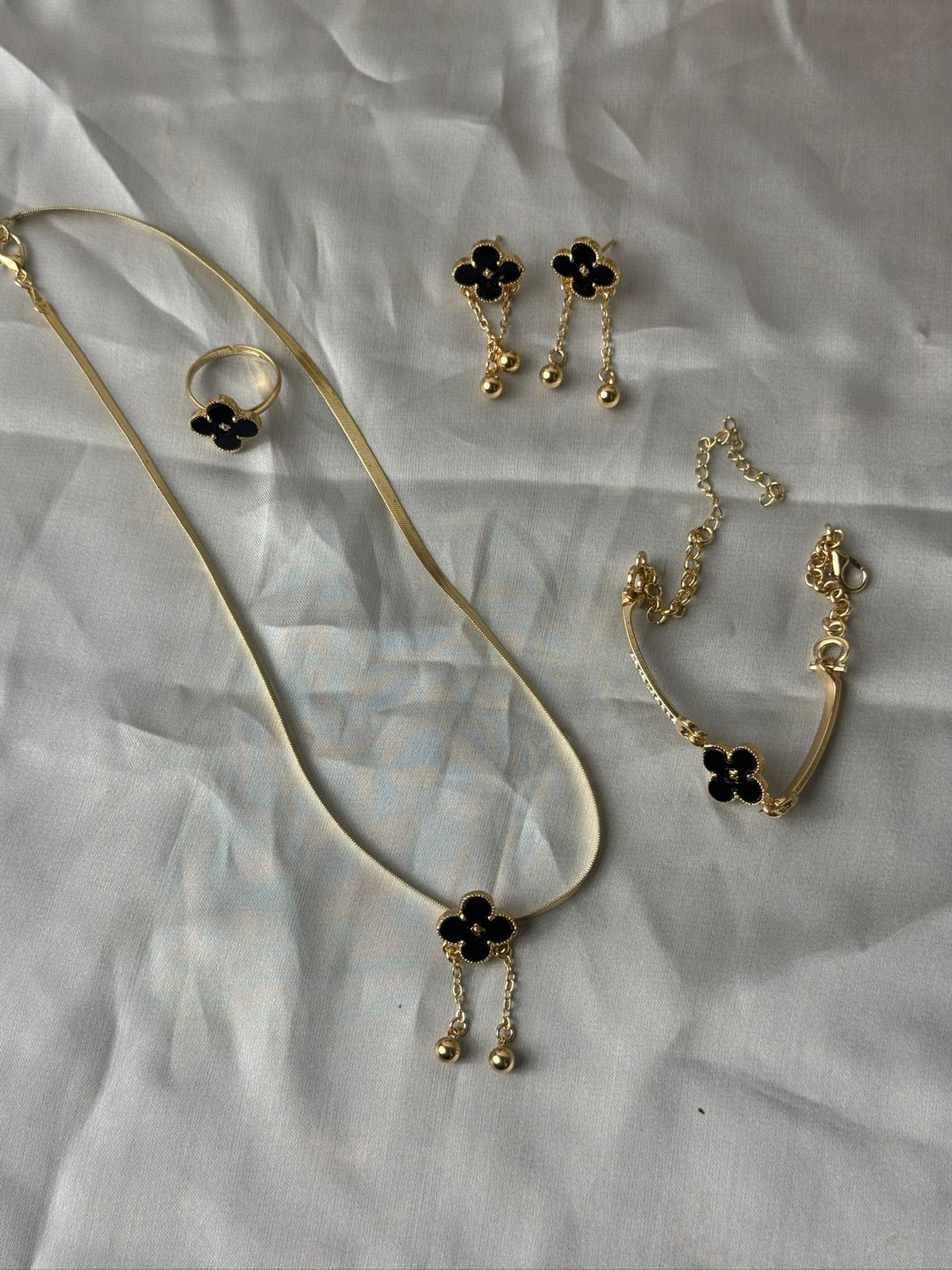 4 Leaf Clover Inspired Jewelry Set